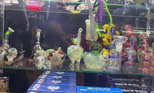 MILLION SMOKE & TOBACCO