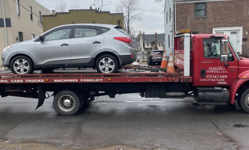 Ferreira Towing LLC