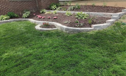 E&R Landscaping Design Inc. 440 N Highview Ave, Elmhurst Illinois 60126