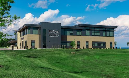 BayCare Clinic Eye Specialists 1111 Bayshore Dr, Manitowoc Wisconsin 54220