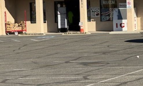 Fourth Ave. Smokeshop Yuma #2