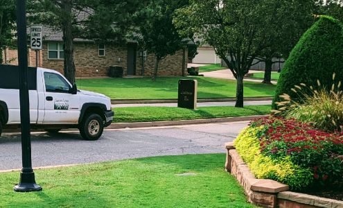 Custom Lawn and Landscape