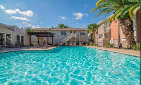 Lakeshore Apartments