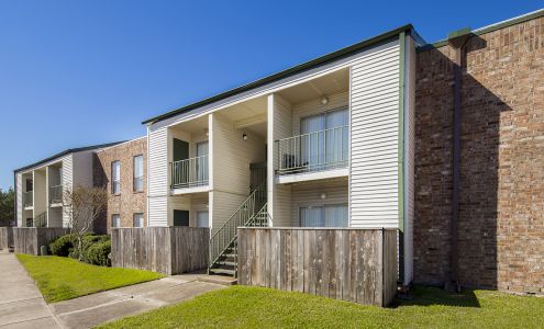 University Green Apartments