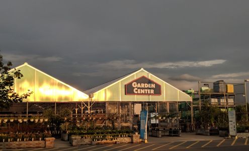 Lowe's Garden Center