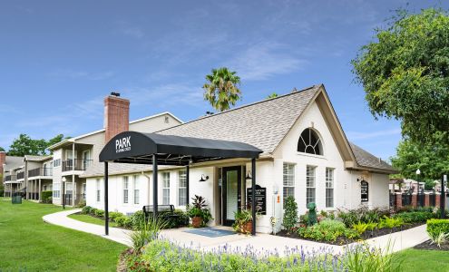 Park at Spring Creek Apartments