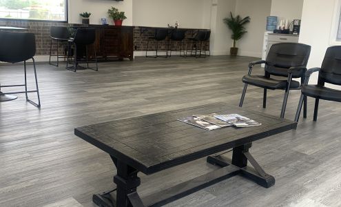 Shine Brite Lube North