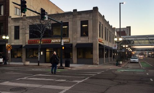 Wells Fargo Advisors