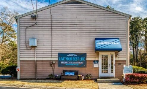 The Apartments at President Park
