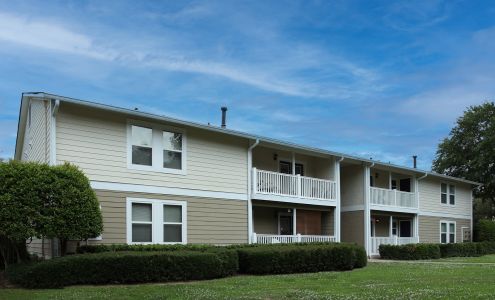 Bradford Gwinnett Apartments & Townhomes