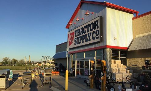 Tractor Supply Ottawa