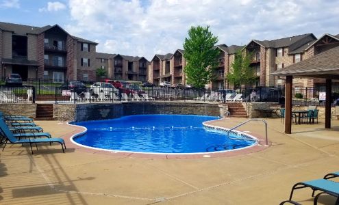 Weaver Creek Community Springfield Apartments