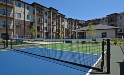 Veranda Vistas Apartments