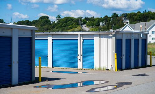 Apple Self Storage - Saint John West