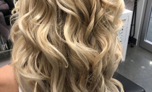 Julies Hair Studio 1600 Heritage Commerce Ct STE 105, Wake Forest North Carolina 27587