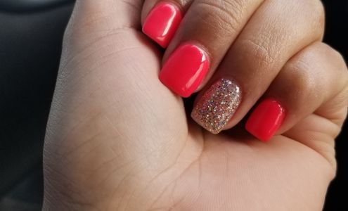 Pretty Nails 905 E Ferguson Ave suite b, Pharr Texas 78577