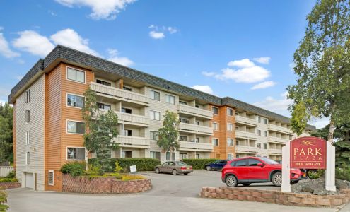 Park Plaza Apartment Homes