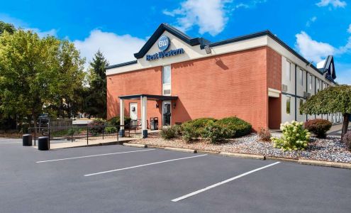 Best Western Adena Inn