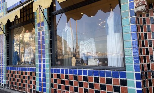 Catalina Blue Avalon