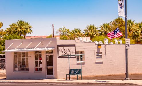 The Laundry Room Overton