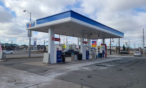 Big Bee Convenience & Mobil Gas Station