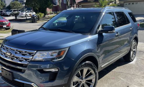 Luminous Luxury Detailing