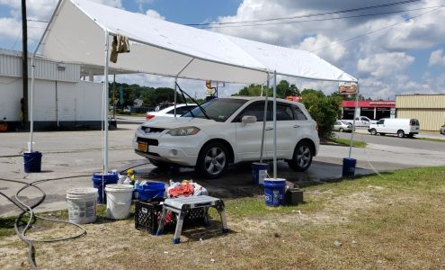 2 Much Gloss Auto Detailing