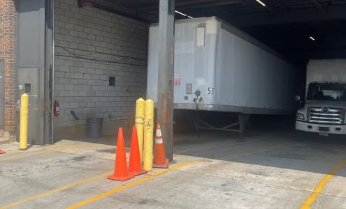 United delivery service Lombard