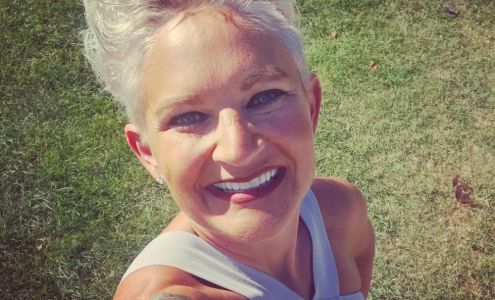 Kari @ The Ultimate Look 2150 32nd Ave S, Grand Forks North Dakota 58201