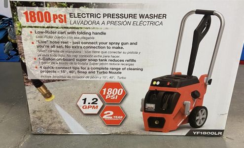 Chavis Auction and Wholesale Store Williston