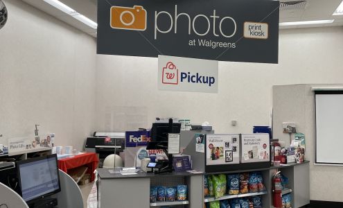 Walgreens Little Falls