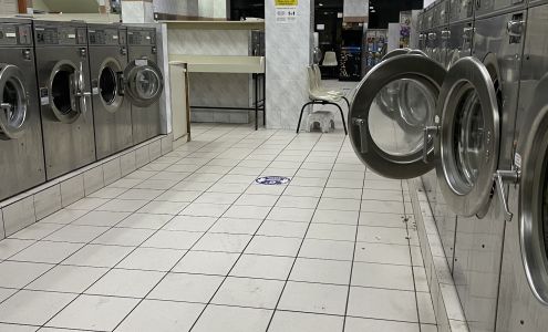 Elmhurst Laundry Center