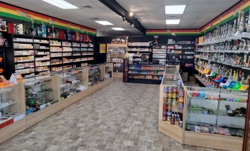 Hi Vape and smoke shop