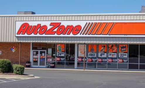 AutoZone Smithfield