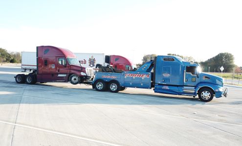 18 wheeler Towing