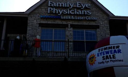 Family Eye Physicians: Greenberg David MD