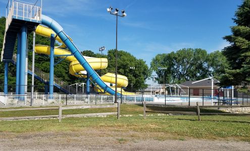 Swimming Pool Council Grove