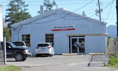 Walt's Heavy Duty Towing