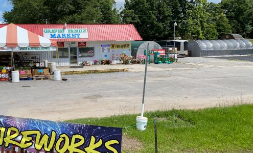 Graves Family Market Susan Moore