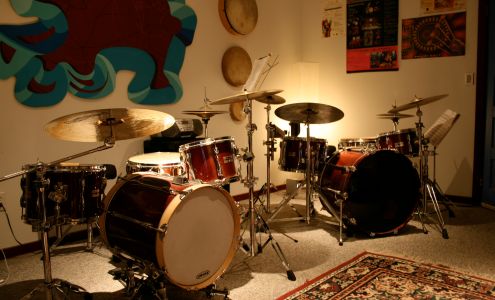 Drum Lessons in Ventura. Austin Wrinkle | Drum and Percussion Instructor.