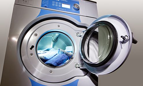 Wash World On North Main