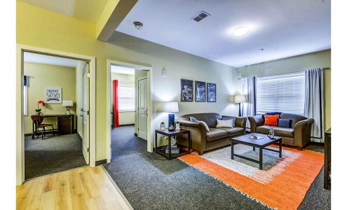 University Village Apartments On Colvin