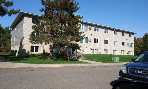 Willow Wind Apartments 410 7th St SE #101, Hinckley Minnesota 55037
