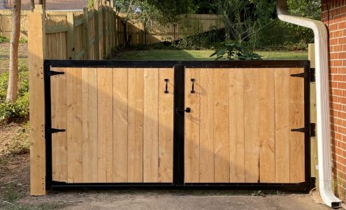 Black Ops. Lawn & Landscape