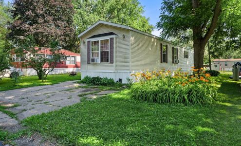 Country Estates Mobile Home and RV Park Long Grove