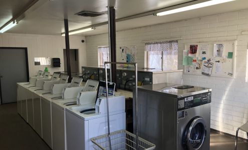 The Wash'n Place Laundry Taylor