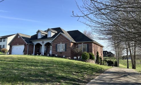 Tina Clay, REALTOR Somerset