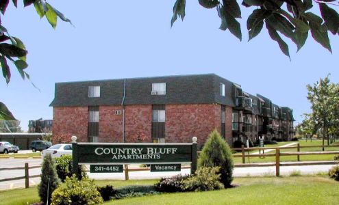 Country Bluff Apartments