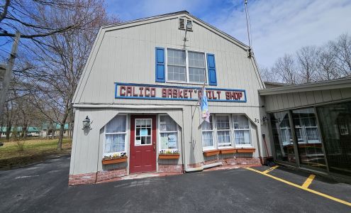 Calico Basket Quilt Shop Windham