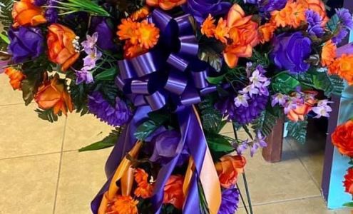 Jessica's Flower Shop 2205 Glenn St, Zapata Texas 78076